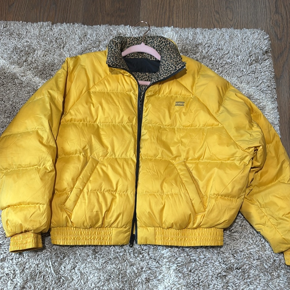 Levi’s Lydia Reversible Puffer Jacket - Picture 2 of 5